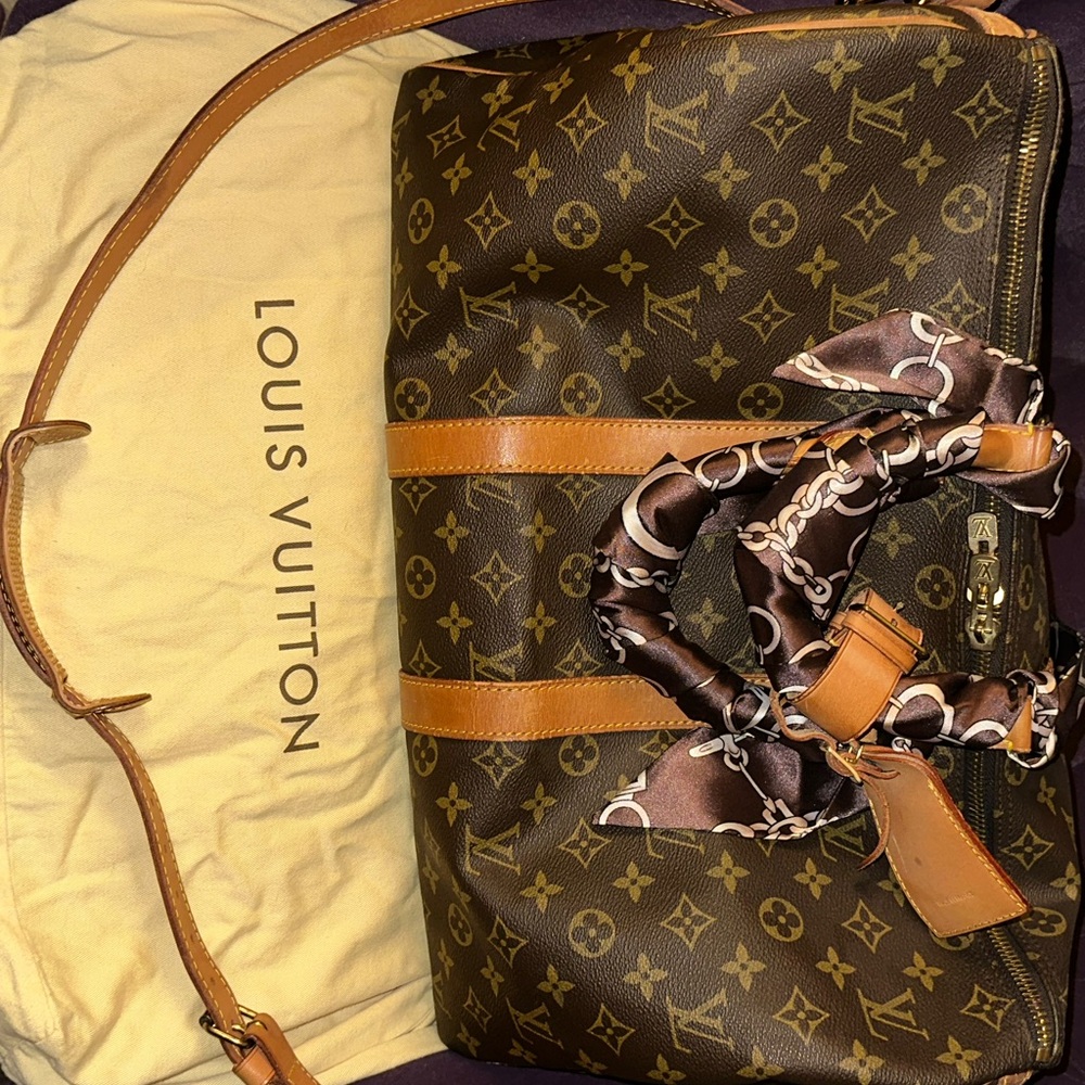 Louis Vuitton Monogram Keepall 45 - Picture 3 of 14